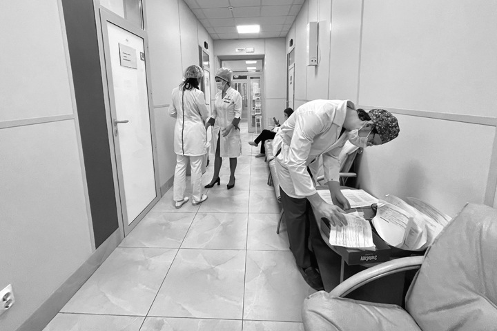 32-летняя женщина умерла от ковида в Новосибирской области