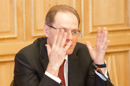 Василия Юрченко ограничивают в сроках ознакомления с делом Василия Юрченко ограничивают в сроках ознакомления с делом