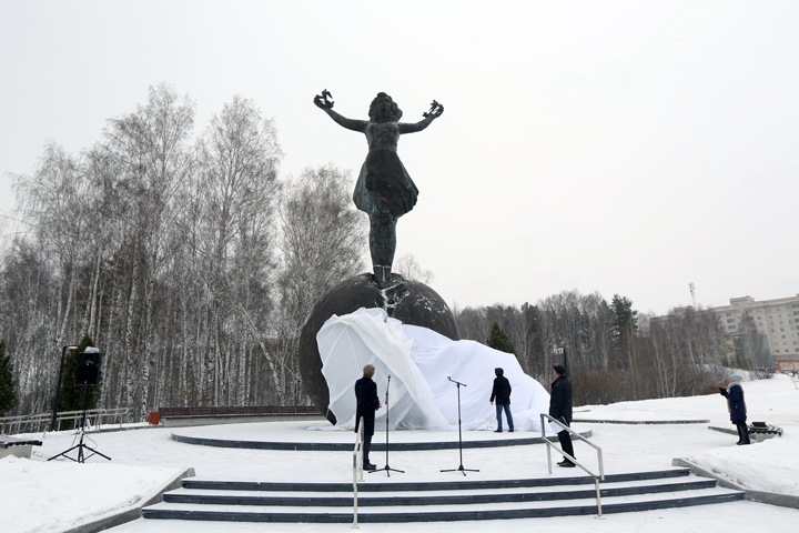 У Кольцово появился новый скульптурный символ У Кольцово появился новый скульптурный символ