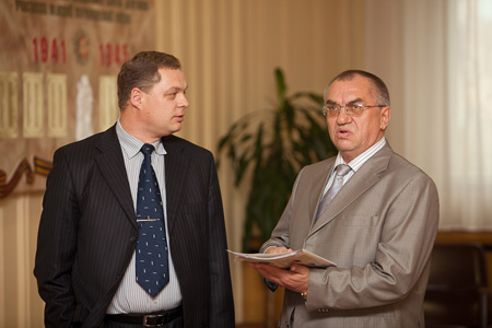 Новосибирские депутаты предложили губернатору рассчитаться с молодыми семьями, которые надеялись на поддержку при покупке жилья 