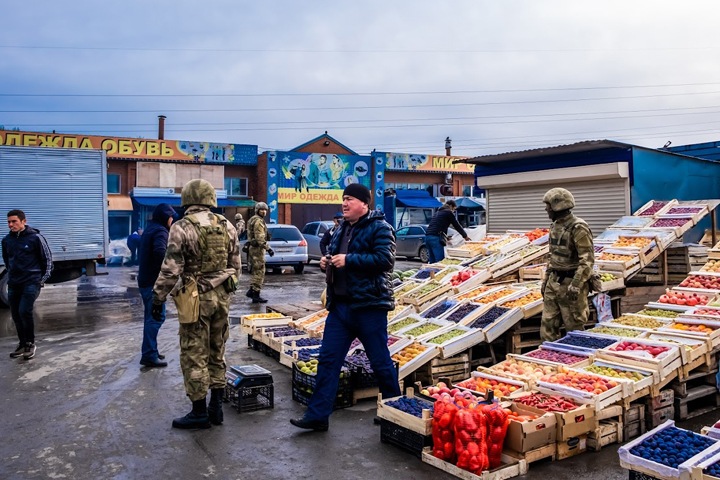 Новосибирские власти одобрили повышение цен на трудовые патенты: «Мигранты будут больше платить, это хорошо»