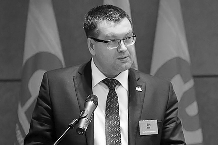 Эсеры опровергли снятие своего кандидата с выборов главы Хакасии