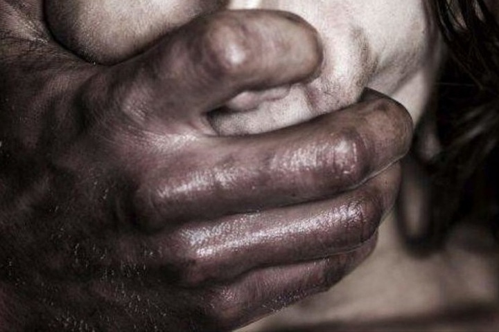 Жертв сексуального насилия обвинили в нарушении самоизоляции в Красноярске