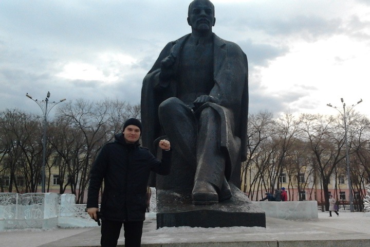 Коммунист опережает действующего главу Хакасии на выборах губернатора Коммунист опережает действующего главу Хакасии на выборах губернатора