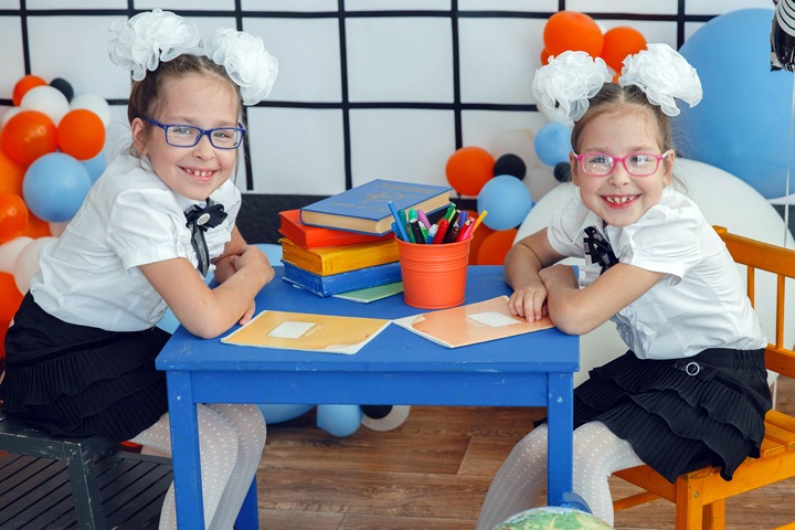 Двойняшкам из Новосибирска необходимо дорогостоящее лечение