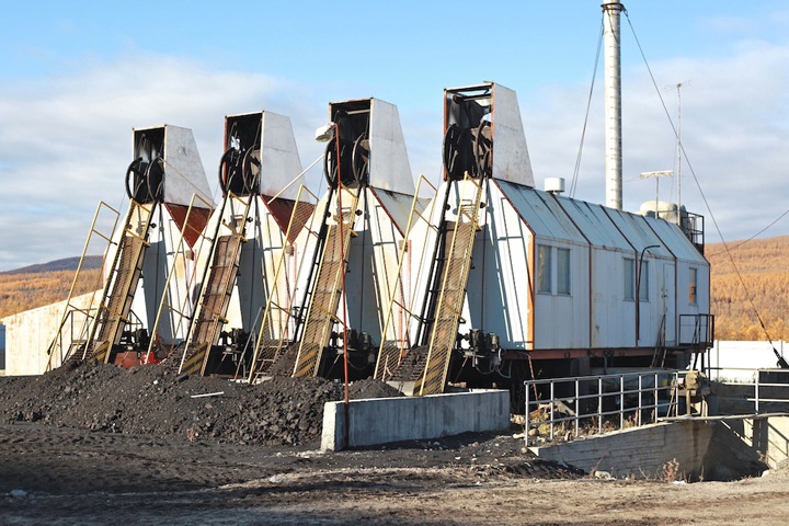 Связанная с Усмановым компания начала добычу меди на крупнейшем месторождении РФ в Забайкалье