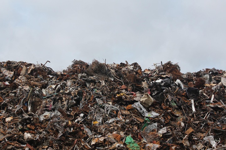 Мусоросортировочный комплекс остановят в Новосибирске из-за кризиса