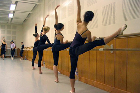 Погибшая новосибирская школьница имела разрешение врачей на занятие танцами