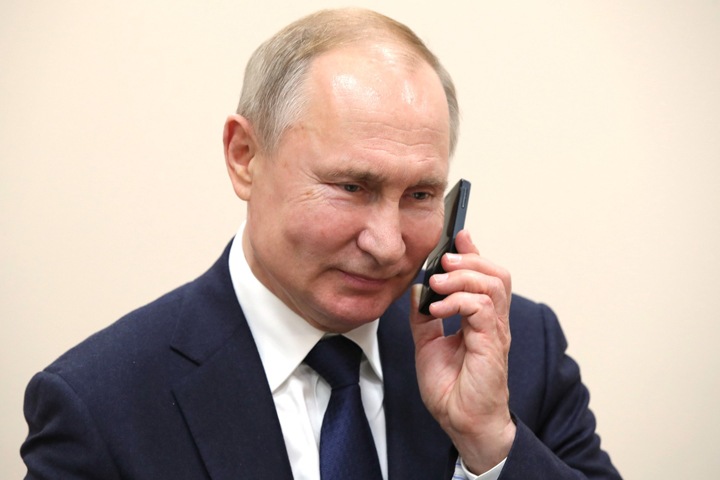 Путин пообещал один раз по 10 тыс. для семей с детьми