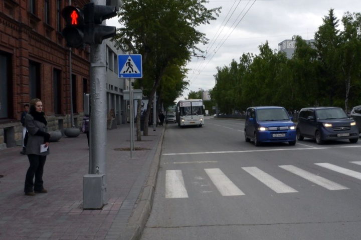 Новосибирцев опросят о размещении выделенных полос на магистралях Новосибирцев опросят о размещении выделенных полос на магистралях