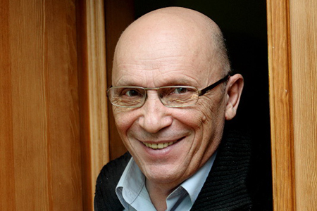 «Если бы мы говорили только правду, то давно поубивали бы друг друга»: «Красный факел» поставил пьесу о толерантности и лжи во спасение «Если бы мы говорили только правду, то давно поубивали бы друг друга»: «Красный факел» поставил пьесу о толерантности и лжи во спасение