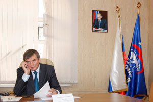 Руководитель иркутских единороссов Александр Битаров решил уйти в отставку перед президентскими выборами Руководитель иркутских единороссов Александр Битаров решил уйти в отставку перед президентскими выборами