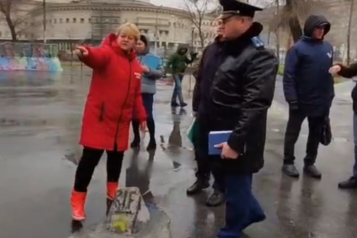 Скейт-парки Новосибирска закрывают по требованию провластных общественников Скейт-парки Новосибирска закрывают по требованию провластных общественников