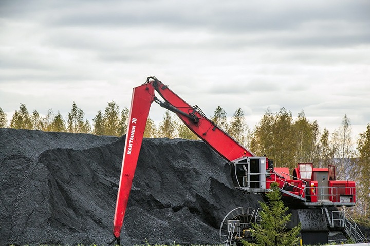 Сибирь теряет людей и экономит уголь. Числа недели