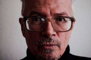 Продажи новой книги Лимонова начнутся в Новосибирске в рамках «Музейной ночи» Продажи новой книги Лимонова начнутся в Новосибирске в рамках «Музейной ночи»