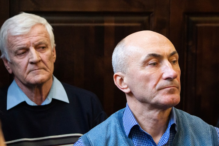 Юрист Цыганков «угощался шоколадками» и «вносил лепту» в отчуждение у себя акций «Разреза Инского» Юрист Цыганков «угощался шоколадками» и «вносил лепту» в отчуждение у себя акций «Разреза Инского»