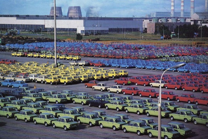 «Автоваз» пытается взыскать с красноярских предпринимателей 60 тыс. за товарный знак 