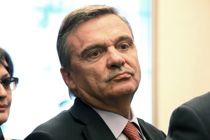 Фазель подтвердил проведение чемпионата мира по хоккею в Сибири Фазель подтвердил проведение чемпионата мира по хоккею в Сибири