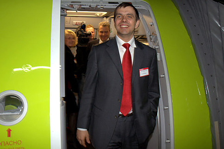 Гендиректор S7 совершил аварийную посадку в «Домодедово» — СМИ Гендиректор S7 совершил аварийную посадку в «Домодедово» — СМИ