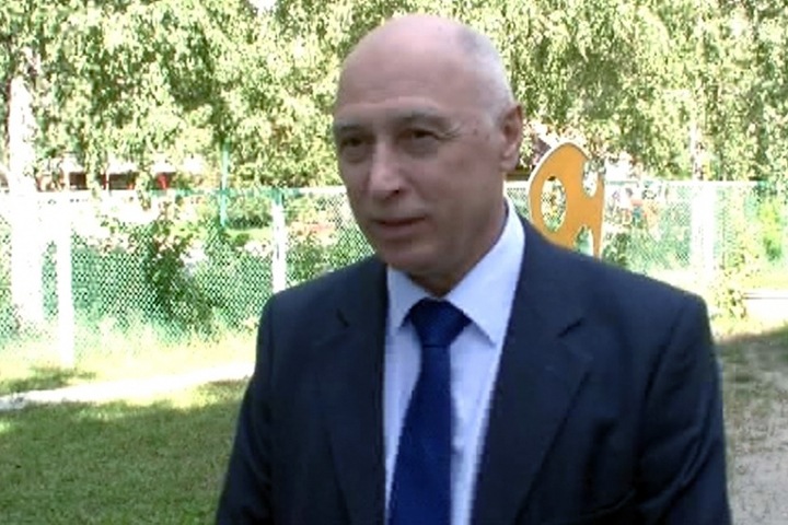 Жители Академгородка передадут министру науки РФ письмо в защиту уволенного главы предприятия ЖКХ