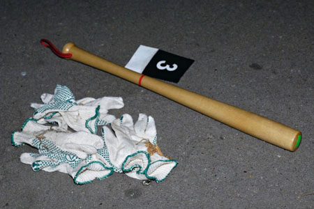 Шестеро с битами без причины напали на полицейских в Тайшете