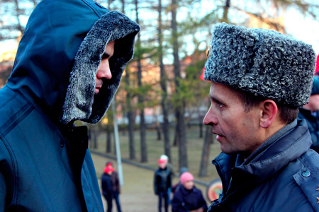 Новосибирский суд уменьшил количество милиционеров, «оскорбленных» Артёмом Лоскутовым Новосибирский суд уменьшил количество милиционеров, «оскорбленных» Артёмом Лоскутовым