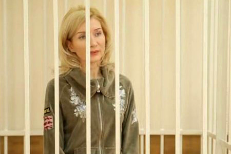 СК нашел у красноярского экс-замминистра Маршалкиной еще одну взятку автомобилем СК нашел у красноярского экс-замминистра Маршалкиной еще одну взятку автомобилем