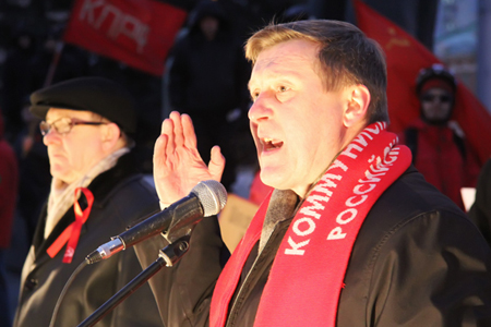 Центральный избирательный штаб КПРФ поддержал кандидатуру Анатолия Локтя на выборах мэра Новосибирска Центральный избирательный штаб КПРФ поддержал кандидатуру Анатолия Локтя на выборах мэра Новосибирска