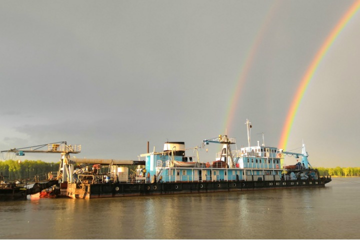 Забайкалье голосует против трезвости, а Алтай выбирает речные перевозки. Сибирь за неделю Забайкалье голосует против трезвости, а Алтай выбирает речные перевозки. Сибирь за неделю
