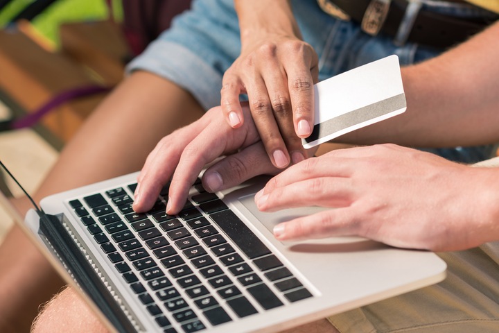 Как получить деньги на карту в долг Как получить деньги на карту в долг