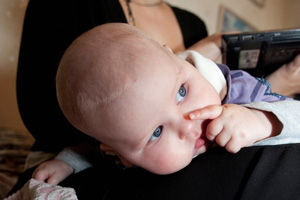 Мамы Москвы устроят серию пикетов в поддержку Даши Макаровой из Новосибирска Мамы Москвы устроят серию пикетов в поддержку Даши Макаровой из Новосибирска