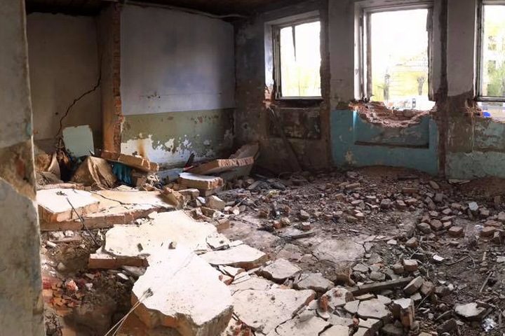 Подростка придавило насмерть упавшей в Чите стеной