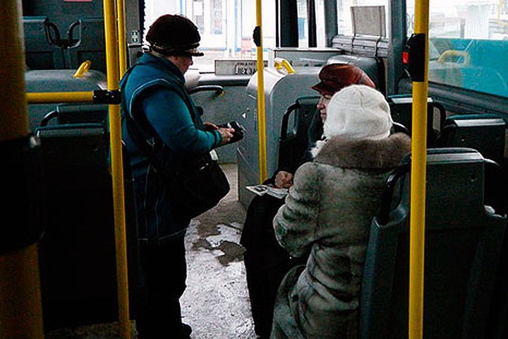 Новокузнецкие перевозчики решили отменить льготы для пенсионеров из-за оскорблений