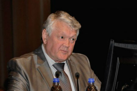 ФАНО гарантирует сохранение бюджетного финансирования СО РАН в 2014 году — Александр Асеев