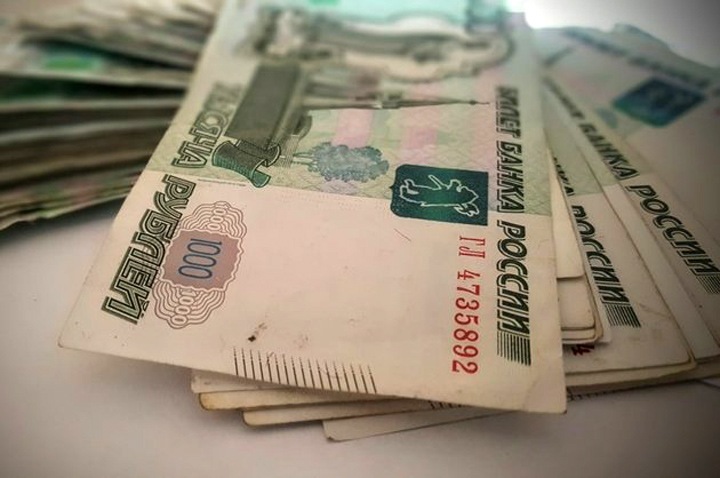 Чиновник коченевской администрации получил откат и передал коллеге Чиновник коченевской администрации получил откат и передал коллеге