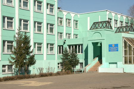 11-летний школьник утонул в бассейне на уроке физкультуры в Омске 