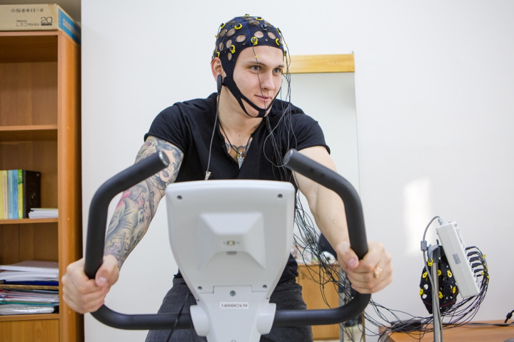 Томские ученые решили улучшить работу мозга с помощью белков Томские ученые решили улучшить работу мозга с помощью белков