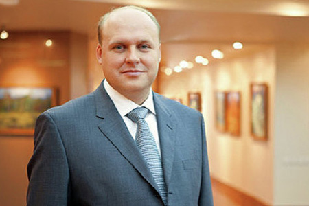 Экс-директор Новокузнецкого муниципального банка взят под стражу Экс-директор Новокузнецкого муниципального банка взят под стражу