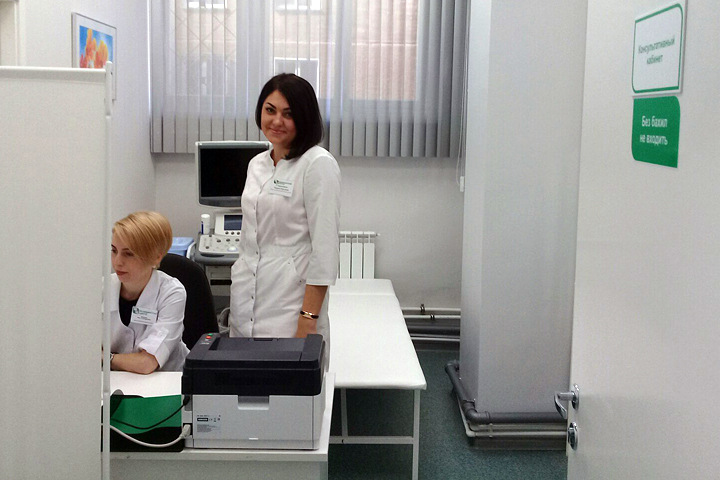 Муниципальный медцентр Новосибирска открылся на сниженных ценах