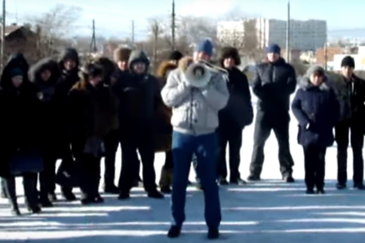 Забайкальцы пригрозили самосожжением из-за попыток Росимущества отобрать у них землю Забайкальцы пригрозили самосожжением из-за попыток Росимущества отобрать у них землю