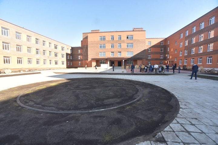 В рамках закона: в Новосибирском районе рассказали о создании новых юрлиц для только что построенных корпусов школ В рамках закона: в Новосибирском районе рассказали о создании новых юрлиц для только что построенных корпусов школ