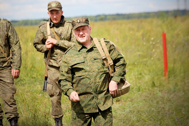 Локоть нацелился на кампанию по формированию руководства области Локоть нацелился на кампанию по формированию руководства области