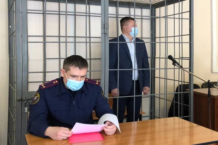 Экс-министр здравоохранения Алтая получил 10 лет за взятки на госзакупках