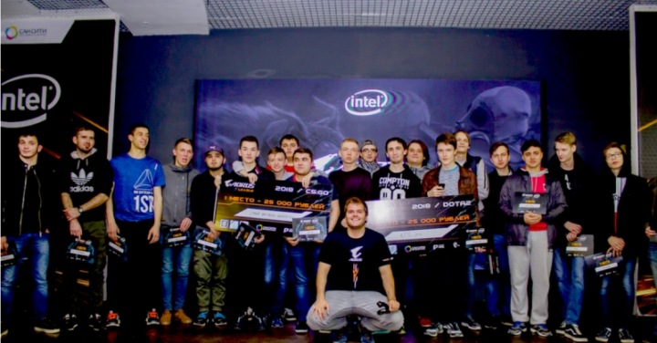 «Ростелеком» в Новосибирске предоставил геймерам 100 Мбит/сек для онлайн-битв «Ростелеком» в Новосибирске предоставил геймерам 100 Мбит/сек для онлайн-битв