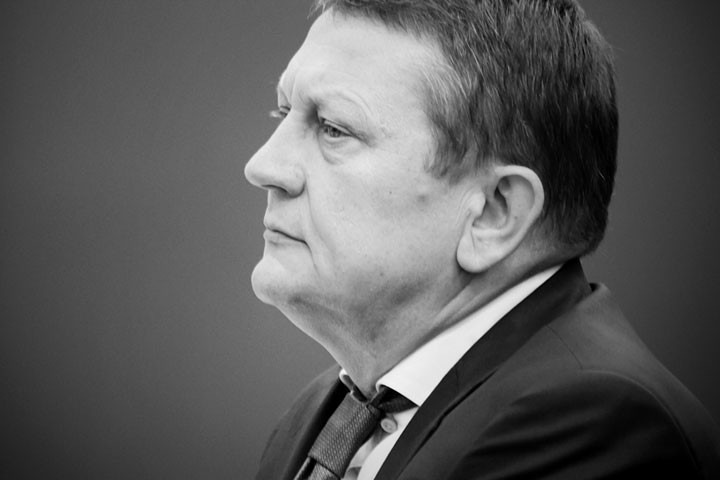 Экс-глава клиники Мешалкина попал под уголовное дело