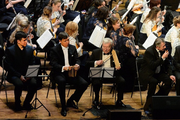 Иочин, лимбэ, дуэт для котов: 130 музыкантов на «Струнах Сибири»