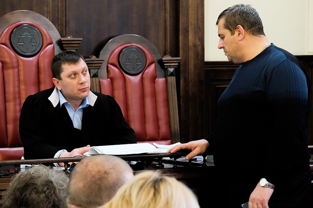 Юрий Кутенев обозревает свое заявление в СКР