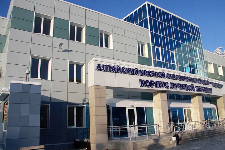 Алтайский минздрав стал следить за очередями онкобольных после критики депутатов