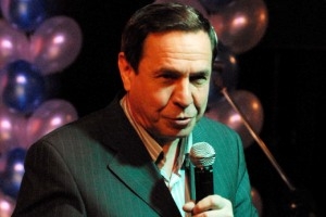 Мэр Городецкий после ухода с поста оставит себе звезду Новосибирска в созвездии Рака