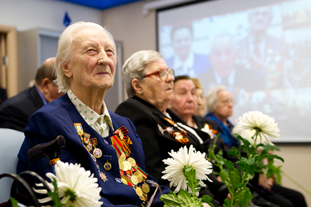 «Ростелеком» продлил сроки бесплатной телефонизации ветеранов в Сибири